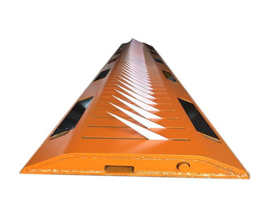 Высокопрочный стальной шипованный барьер A3 с нагрузкой 40 тонн для системы управления дорожным движением