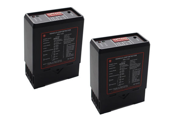 Детектор петли транспортного средства с временем реакции 100 мс 240 В / 5 А выходные реле и регулируемая чувствительность для безопасной охраны подъездов